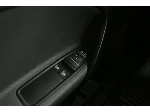 Mercedes-Benz Citan 110 Pro 102PK | Benzine | 3 Zits | Airco | Cruise | Carplay | Trekhaak | Parkeersens. ActivLease financial lease