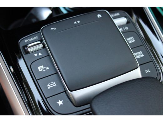 Mercedes-Benz EQB 300 4MATIC AMG Line 67 kWh SOh 97.5% PANO SFEER ILS 360CAMERA 54000KM!!! ActivLease financial lease