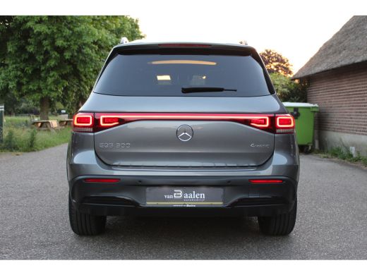 Mercedes-Benz EQB 300 4MATIC AMG Line 67 kWh SOh 97.5% PANO SFEER ILS 360CAMERA 54000KM!!! ActivLease financial lease