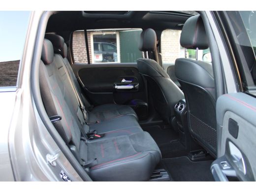 Mercedes-Benz EQB 300 4MATIC AMG Line 67 kWh SOh 97.5% PANO SFEER ILS 360CAMERA 54000KM!!! ActivLease financial lease