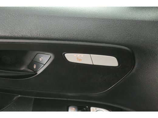 Mercedes-Benz eVito Lang 66 kWh | Snelladen | SOH 97% | Airco | Cruise | Camera | Carplay | 3 Zits | Navi | Parkeersens. ActivLease financial lease