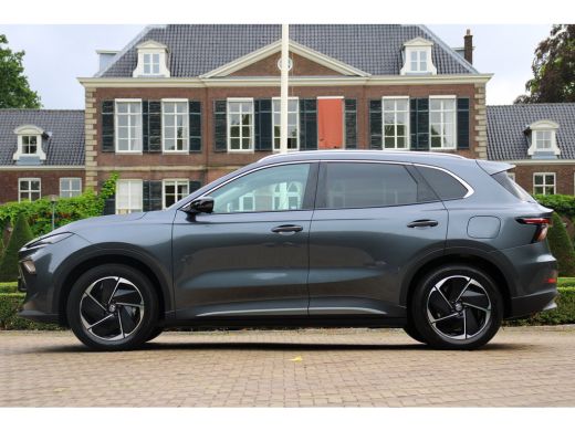 MG MGS5 EV Luxury 64 kWh | 360&deg; CAMERA | STOEL + STUURVERWARMING | ADAPTIVE CRUISE | DODE HOEK | PARK SENS V... ActivLease financial lease