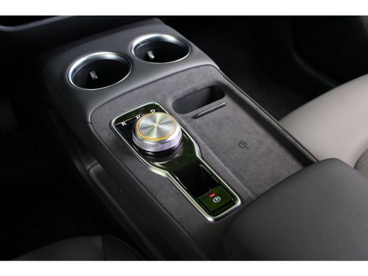 MG MGS5 EV Luxury 64 kWh | 360&deg; CAMERA | STOEL + STUURVERWARMING | ADAPTIVE CRUISE | DODE HOEK | PARK SENS V... ActivLease financial lease
