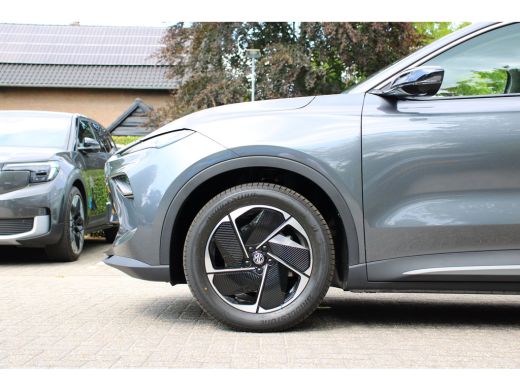 MG MGS5 EV Luxury 64 kWh | 360&deg; CAMERA | STOEL + STUURVERWARMING | ADAPTIVE CRUISE | DODE HOEK | PARK SENS V... ActivLease financial lease