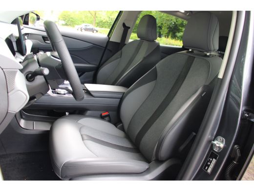 MG MGS5 EV Luxury 64 kWh | 360&deg; CAMERA | STOEL + STUURVERWARMING | ADAPTIVE CRUISE | DODE HOEK | PARK SENS V... ActivLease financial lease