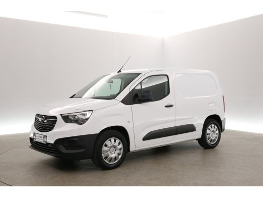 Opel Combo-e 50 kWh | Snelladen | SOH 98% | Airco | Cruise | Parkeersens. | Trekhaak ActivLease financial lease