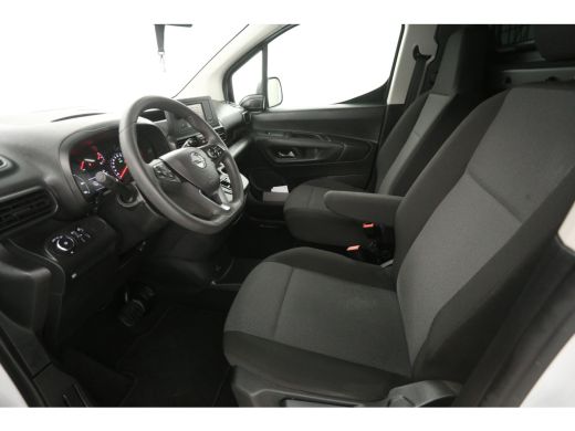 Opel Combo-e 50 kWh | Snelladen | SOH 98% | Airco | Cruise | Parkeersens. | Trekhaak ActivLease financial lease