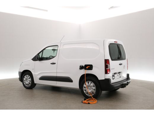 Opel Combo-e 50 kWh | Snelladen | SOH 98% | Airco | Cruise | Parkeersens. | Trekhaak ActivLease financial lease