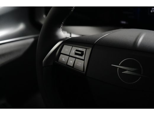 Opel Mokka-e -e 54KWH 156PK EDITION / NAVI / CLIMA / FULL-LED / PDC / KEYLESS / WINTERPAKKET !! ActivLease financial lease