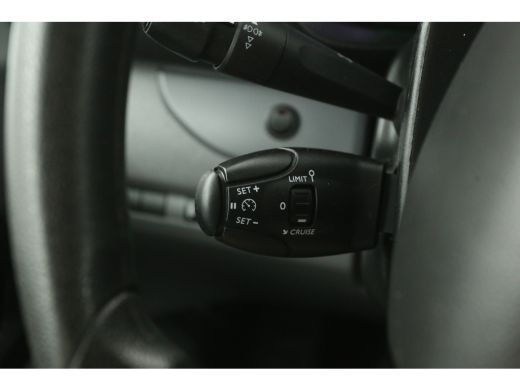 Opel Vivaro CDTI L3H1 | Airco | Cruise | 3 Zits | Trekhaak | Parkeersens. | Imperiaal ActivLease financial lease