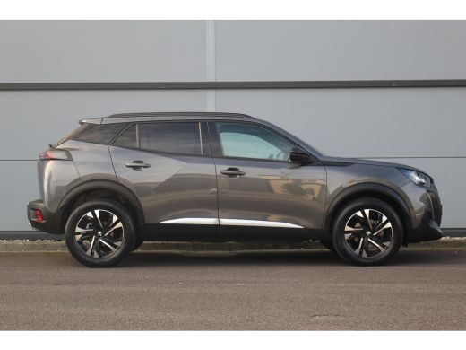 Peugeot 2008 1.2 Allure | Camera | Cruise | Carplay | Climate | DAB | LED | PDC A | Camera | Cruise | Carplay ... ActivLease financial lease