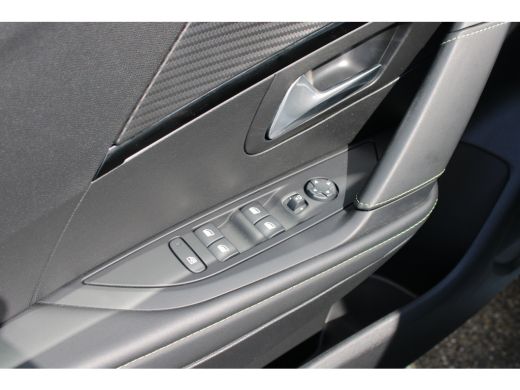 Peugeot 208 1.2 PureTech GT Pack | Navigatie | Camera | Panoramadak | Stoelverwarming | Full LED | Alcantara ... ActivLease financial lease