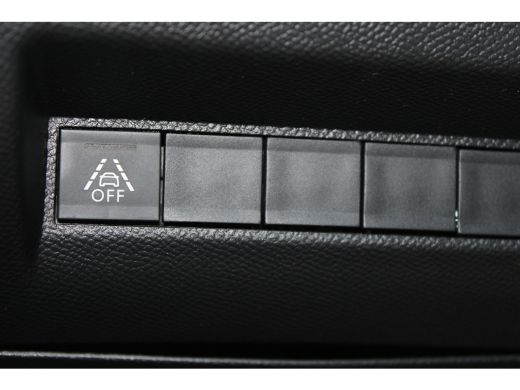 Peugeot 208 1.2 PureTech GT Pack | Navigatie | Camera | Panoramadak | Stoelverwarming | Full LED | Alcantara ... ActivLease financial lease