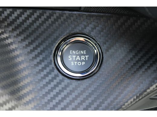 Peugeot 208 1.2 PureTech GT Pack | Navigatie | Camera | Panoramadak | Stoelverwarming | Full LED | Alcantara ... ActivLease financial lease