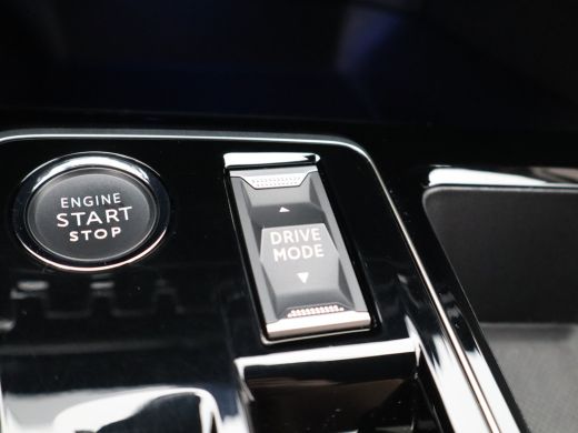 Peugeot 3008 1.2 PureTech GT Black Pack | Camera | Cruise Control Adaptief | Apple Carplay/Android Auto | Dode... ActivLease financial lease
