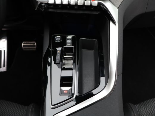 Peugeot 3008 1.2 PureTech GT Black Pack | Camera | Cruise Control Adaptief | Apple Carplay/Android Auto | Dode... ActivLease financial lease