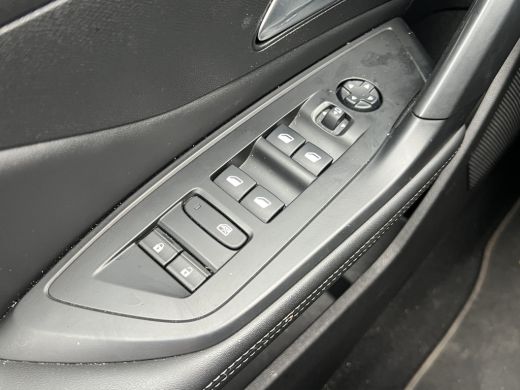 Peugeot 308 1.2 PureTech Allure Pack Business Automaat | Distributie vervangen |  Camera | Keyless | Full LED... ActivLease financial lease
