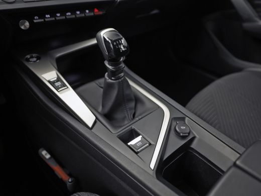 Peugeot 308 SW 1.2 PureTech Active Sport (VIRTUAL COCKPIT, APPLE CARPLAY, GROOT NAVI, SPORTSTOELEN, STOELVERW... ActivLease financial lease