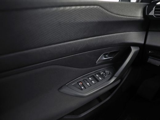 Peugeot 308 SW 1.2 PureTech Active Sport (VIRTUAL COCKPIT, APPLE CARPLAY, GROOT NAVI, SPORTSTOELEN, STOELVERW... ActivLease financial lease