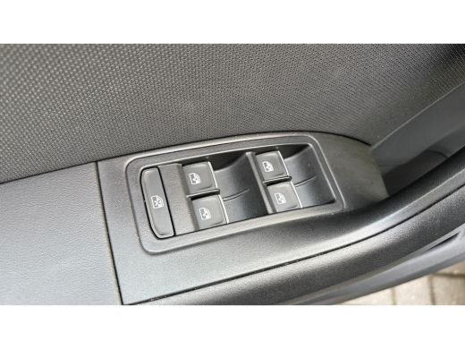 Seat Ateca 1.5 TSI 150PK FR BUSINESS INTENSE AUTOMAAT / NAVI / LEDER / CLIMA / FULL-LED / 18" LMV / KEYLESS ... ActivLease financial lease