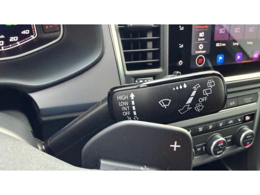 Seat Ateca 1.5 TSI 150PK FR BUSINESS INTENSE AUTOMAAT / NAVI / LEDER / CLIMA / FULL-LED / 18" LMV / KEYLESS ... ActivLease financial lease