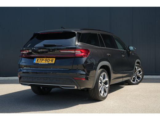 Skoda Kodiaq Sportline Business | Schuif/kantel dak | CANTON Audio | Trekhaak | 20" LMV | ActivLease financial lease