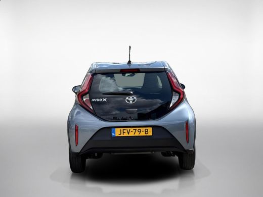 Toyota Aygo 1.0 VVT-i MT Play | Airco | Achteruitrij camera | Carplay/Android auto | ActivLease financial lease