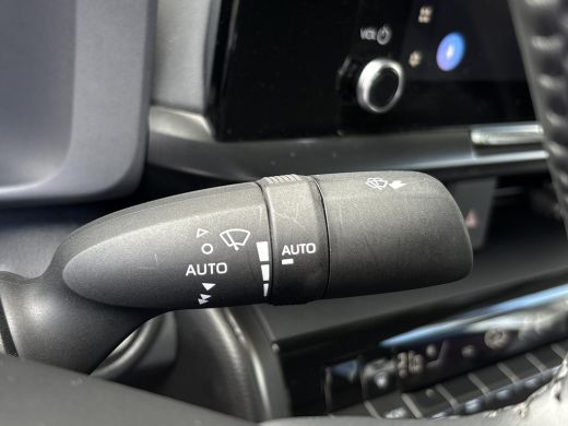 Toyota C-HR 1.8 Hybrid 140 Dynamic | Apple CarPlay | Blindspot | Parkeersens. | Rijklaar incl. garantie | ActivLease financial lease