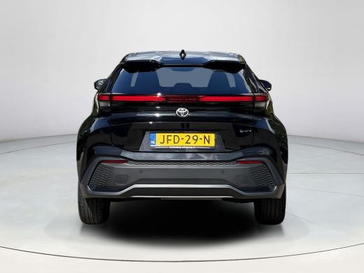 Toyota C-HR 1.8 Hybrid 140 Dynamic | Apple CarPlay | Blindspot | Parkeersens. | Rijklaar incl. garantie | ActivLease financial lease