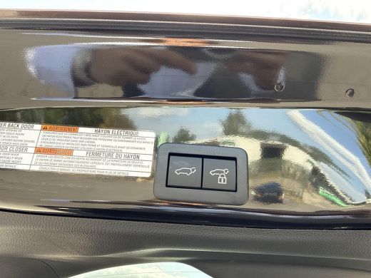 Toyota Yaris Cross 1.5 Hybrid 130 Executive | Premium Pack | CarPlay | Navigatie ActivLease financial lease