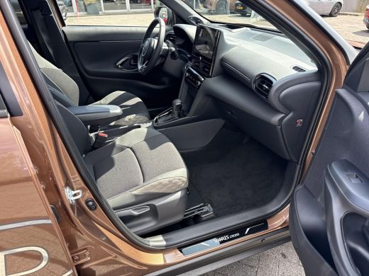 Toyota Yaris Cross 1.5 Hybrid 130 Executive | Premium Pack | CarPlay | Navigatie ActivLease financial lease
