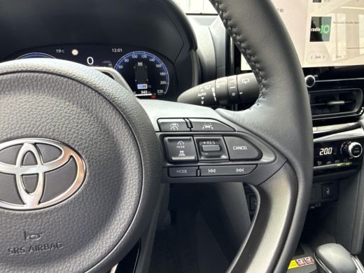 Toyota Yaris Cross 1.5 Hybrid 130 Executive | Premium Pack | CarPlay | Navigatie ActivLease financial lease