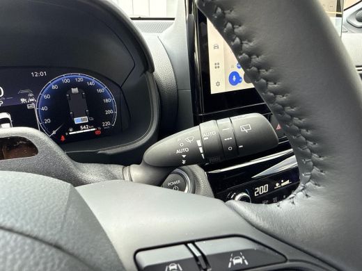 Toyota Yaris Cross 1.5 Hybrid 130 Executive | Premium Pack | CarPlay | Navigatie ActivLease financial lease
