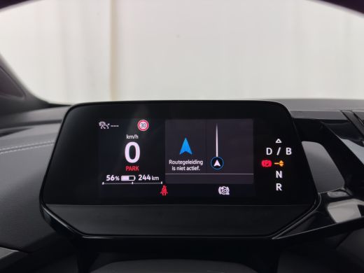 Volkswagen ID.5 Pro Business 77 kWh [3-Fase-11kW] {SoH-93%} (INCL-BTW) *HEATPUMP | LEATHER-ALCANTARA | FULL-LED |... ActivLease financial lease