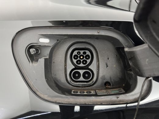 Volkswagen ID.5 Pro Business 77 kWh [3-Fase-11kW] {SoH-93%} (INCL-BTW) *HEATPUMP | LEATHER-ALCANTARA | FULL-LED |... ActivLease financial lease
