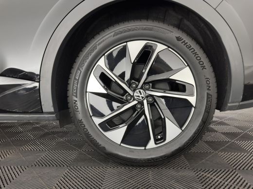 Volkswagen ID.5 Pro Business 77 kWh [3-Fase-11kW] {SoH-93%} (INCL-BTW) *HEATPUMP | LEATHER-ALCANTARA | FULL-LED |... ActivLease financial lease
