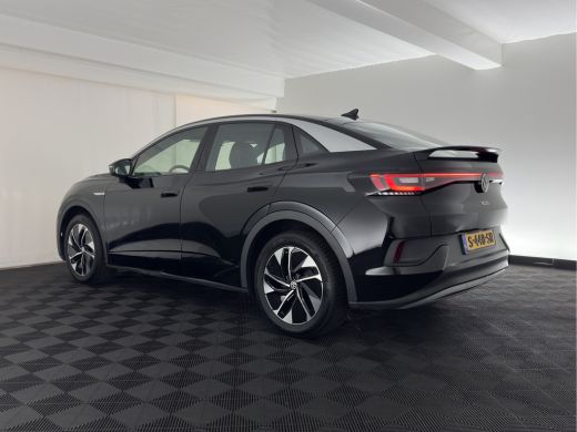Volkswagen ID.5 Pro Business 77 kWh [3-Fase-11kW] {SoH-93%} (INCL-BTW) *HEATPUMP | LEATHER-ALCANTARA | FULL-LED |... ActivLease financial lease
