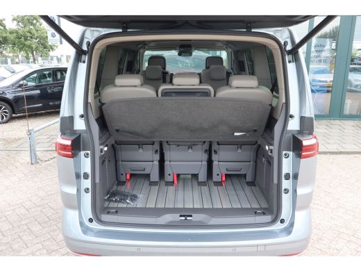 Volkswagen Multivan eHybrid 4MOTION L2 | Bulli | Leder | Glazen Dak | Vis-a-Vis | Houtlook Vloer | 4-Seizoenen Banden ActivLease financial lease