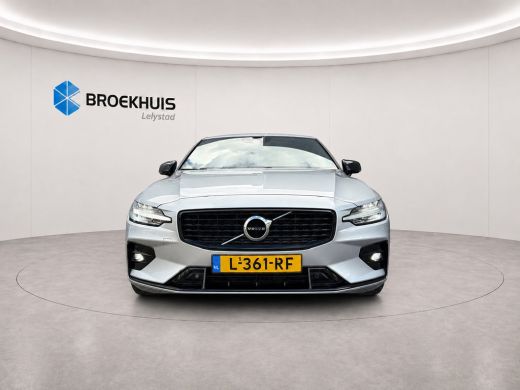 Volvo  S60 2.0 B4 197PK R-DESIGN AUTOMAAT / NAVI / LEDER / CLIMA / FULL-LED / 18" LMV / KEYLESS  / ADAPT. CR... ActivLease financial lease