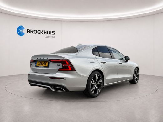 Volvo  S60 2.0 B4 197PK R-DESIGN AUTOMAAT / NAVI / LEDER / CLIMA / FULL-LED / 18" LMV / KEYLESS  / ADAPT. CR... ActivLease financial lease