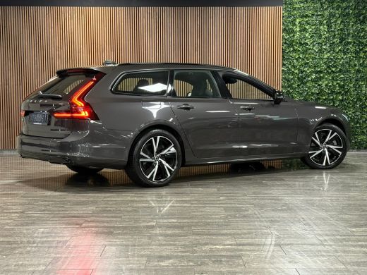 Volvo  V90 T6 AWD Recharge Plus Dark Long Range | Luchtvering | 360 Camera | Harman Kardon | Adaptieve Cruis... ActivLease financial lease