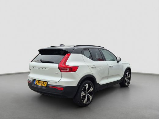 Volvo  XC40 Recharge P8 AWD R-Design SOH 92,54% | Trekhaak wegklapbaar | Panoramadak | elektr. achterklep | 3... ActivLease financial lease