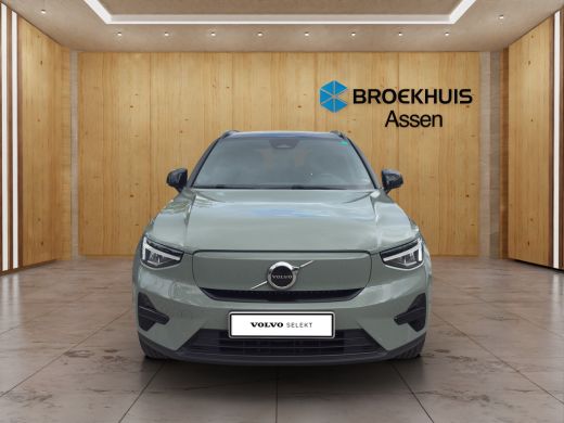 Volvo  XC40 Recharge Plus 70 kWh | BLIS | Camera | Stoel + Stuur Verwarming | Keyless Start / Entry | Trekhaak | ActivLease financial lease
