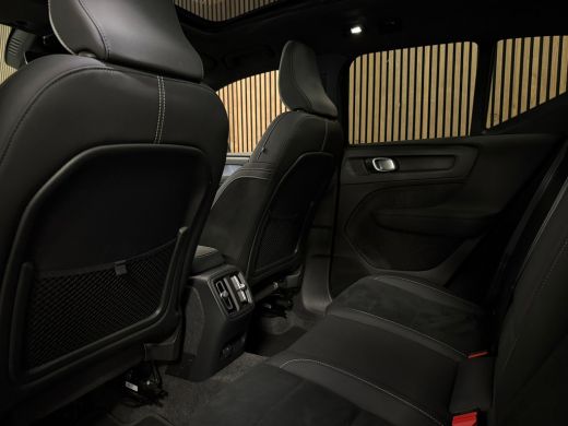 Volvo  XC40 Recharge Ultimate 70 kWh | 94% SoH | Schuifdak | 360&deg; Camera | Harman Kardon | All Season banden ... ActivLease financial lease