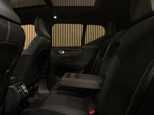 Volvo  XC40 Recharge Ultimate 70 kWh | 94% SoH | Schuifdak | 360&deg; Camera | Harman Kardon | All Season banden ... ActivLease financial lease