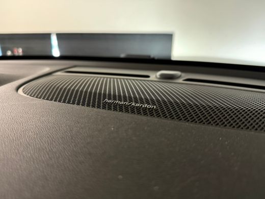 Volvo  XC40 Recharge Ultimate 70 kWh | 94% SoH | Schuifdak | 360&deg; Camera | Harman Kardon | All Season banden ... ActivLease financial lease