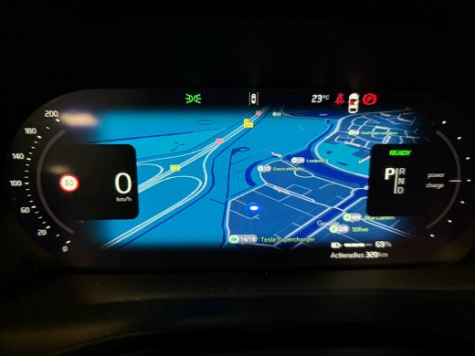 Volvo  XC40 Recharge Ultimate 70 kWh | 94% SoH | Schuifdak | 360&deg; Camera | Harman Kardon | All Season banden ... ActivLease financial lease