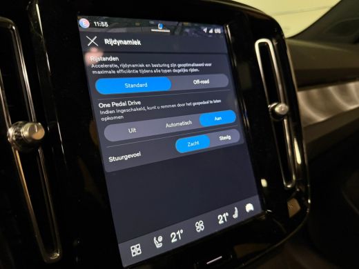 Volvo  XC40 Recharge Ultimate 70 kWh | 94% SoH | Schuifdak | 360&deg; Camera | Harman Kardon | All Season banden ... ActivLease financial lease