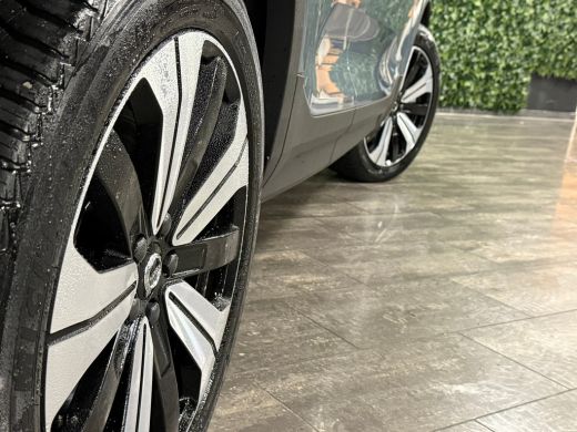 Volvo  XC40 Recharge Ultimate 70 kWh | 94% SoH | Schuifdak | 360&deg; Camera | Harman Kardon | All Season banden ... ActivLease financial lease