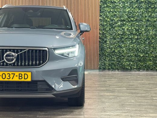 Volvo  XC40 T4 Recharge Plus Bright | Trekhaak | Harman Kardon | All Season banden | Bestuurdersstoel elektri... ActivLease financial lease